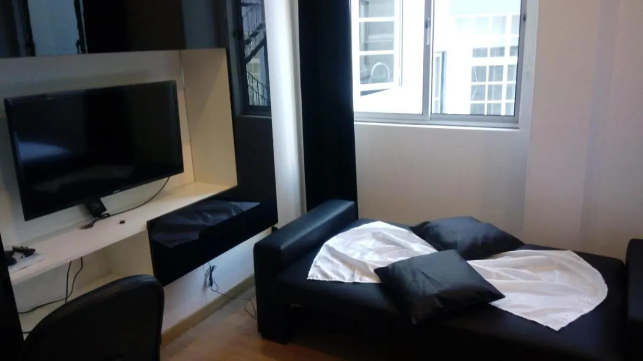 Martim Moniz Guest House Lisbon